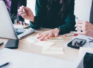 Roccella: “In 264 aziende conseguita parità di genere”