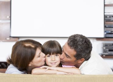 Gsk Italia: “Sostegno a genitorialità condivisa e assistenza familiare”