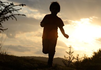 Un terzo della popolazione infantile mondiale esposto ad alto rischio climatico