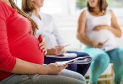 Gravidanza, informazioni e screening infezioni: la nuova Linea Guida Iss