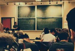 Il sostegno decisivo? Gli amici (soprattutto all’università)