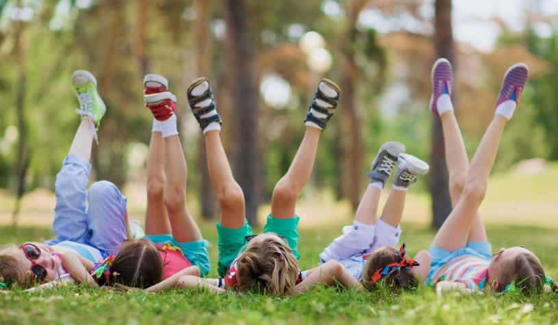 Estate, come le famiglie italiane sopravvivono a 3 mesi senza scuola