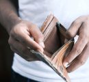 Disagio sociale in discesa… e contro il caro prezzi arriva la ‘social card’
