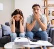 Sposati ma con residenze separate: la nuova famiglia italiana tra lavoro e burocrazia