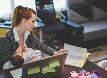 Allattamento al seno, fari puntati sui luoghi di lavoro