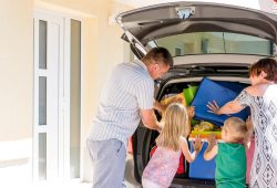 Bambini in vacanza, i consigli dei pediatri per un’estate sicura