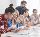 Denatalità, pesano più i fattori economici o quelli culturali?