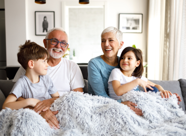 Se si alza l’età della pensione, si disincentiva la natalità