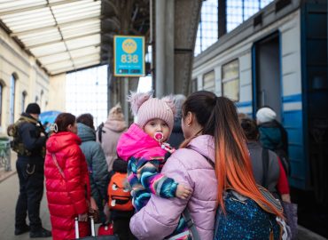 In Bosnia Erzegovina la crisi demografica è un’emorragia: 1 giovane su 2 vuole lasciare il Paese