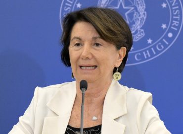 Dl Caivano, Roccella: “Contro la diffusione del porno tra i minori, ruolo della famiglia è insostituibile”