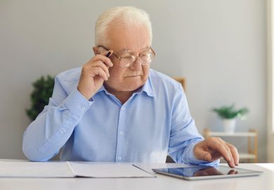 Manovra 2024, come funzionano Quota 104 e la decontribuzione totale per le mamme