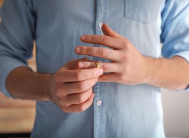 Famiglie, divorzi tornati ai livelli pre-pandemia, i matrimoni no