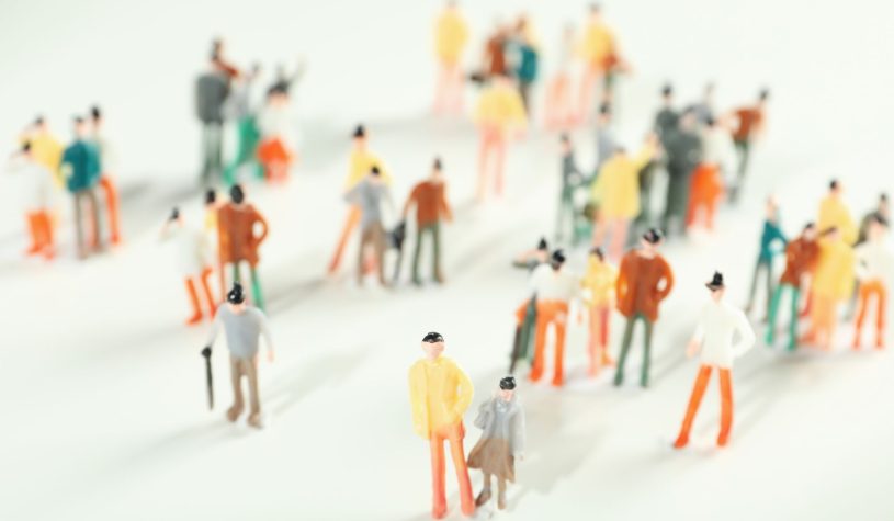 Aspettativa di vita, fino a 33 anni in meno per chi nasce “nel posto sbagliato”: il report dell’Oms