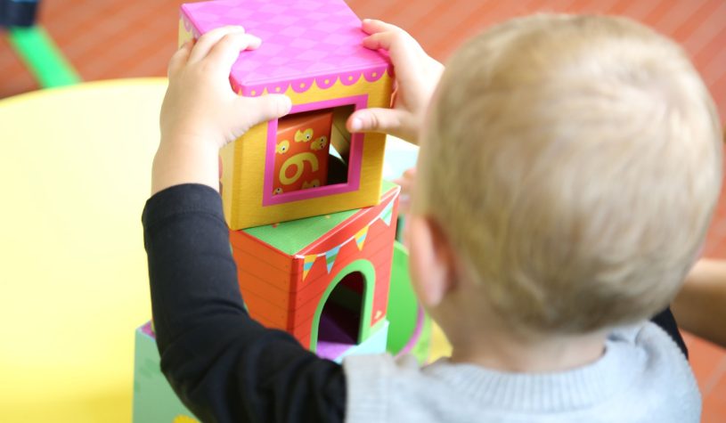 L’effetto nido sull’occupazione femminile: cosa succede quando lo Stato investe