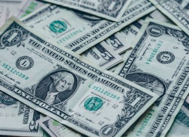 Si può vivere con 25 dollari al giorno? Cos’è il Prosperity Gap della Banca Mondiale