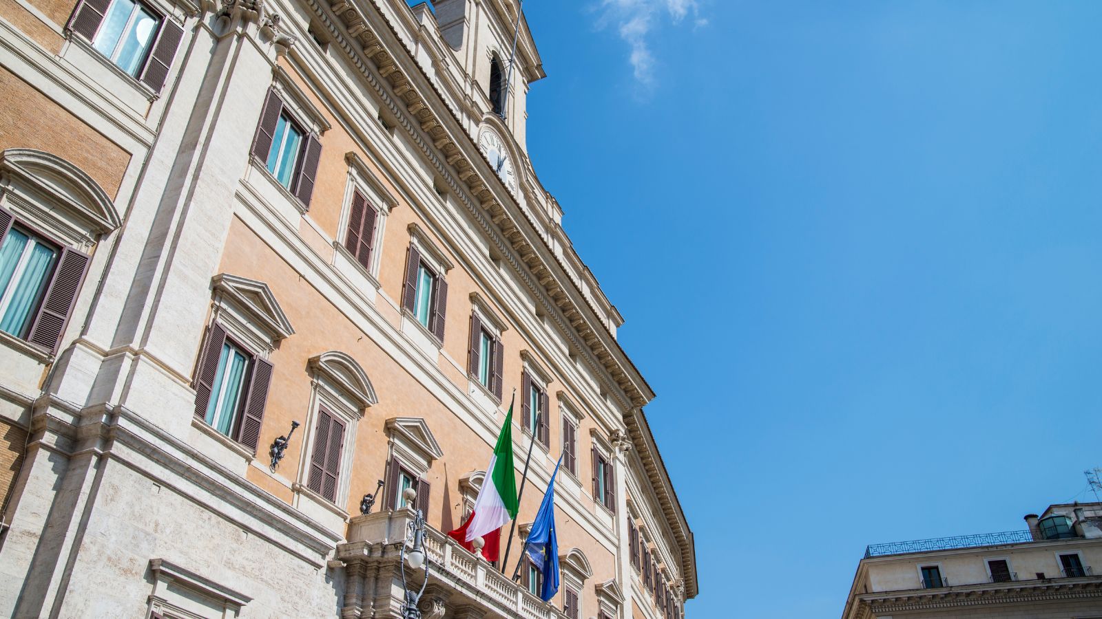 Parlamento italiano, il più vecchio dal 1968