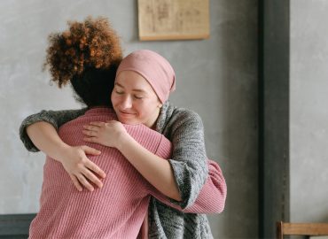 Il diritto all’oblio oncologico è legge: cosa cambia per 1 milione di italiani guariti dal tumore