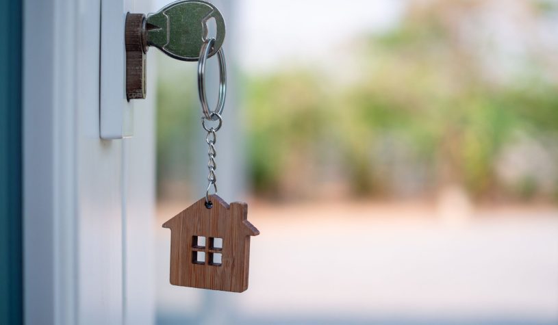 Casa di proprietà, il ‘sogno’ italiano tra sicurezza e sfide economiche