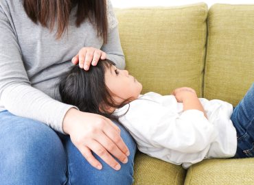 La cura dei figli, una responsabilità sulle spalle delle mamme