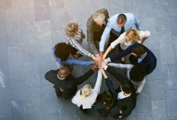 Lavoro, la distorsione italiana: meno competenze ma più occupati