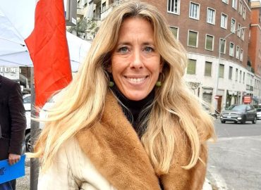 “La maternità deve essere cool”, le parole della senatrice Mennuni fanno discutere