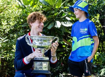 Sinner ringrazia i genitori, ma i giovani italiani come si sentono?