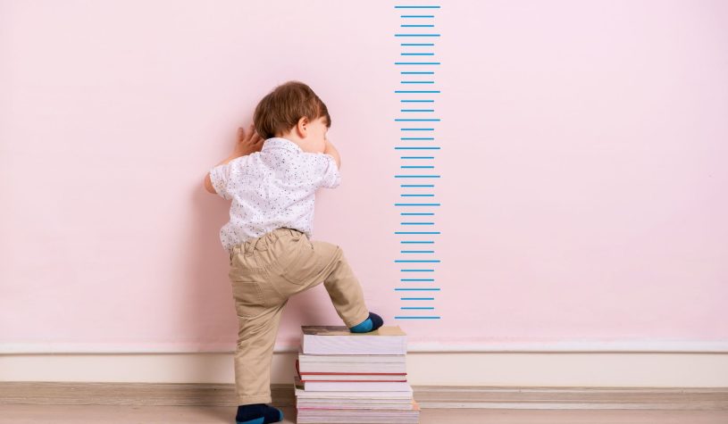 I bambini inglesi stanno “rimpicciolendo”?
