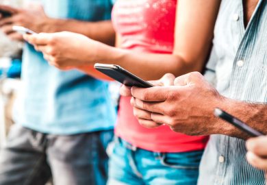 Dal brand heritage all’esplosione del “dark social”, ecco cosa aspettarsi dal 2026 social