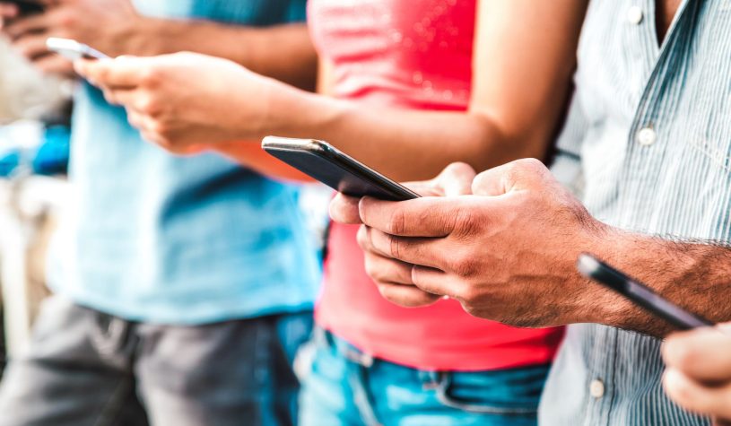 Dal brand heritage all’esplosione del “dark social”, ecco cosa aspettarsi dal 2026 social