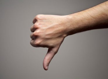 Italia in stallo, due italiani su tre pessimisti sul futuro: cresce l’allarme sociale