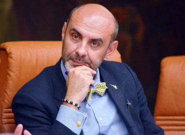 Pillon fa discutere: le donne non fanno figli perché sono un peso