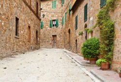 Dove si trova il più piccolo comune d’Italia e perché è il primo di tante città fantasma