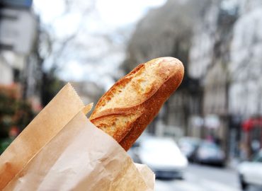 Parigi, città dell’amore ma non del sesso: 1 giovane su 4 non lo fa da un anno