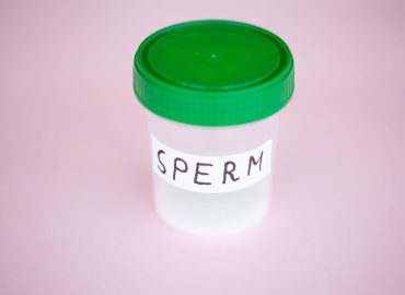 Orgasmo senza eiaculazione: è possibile? Cause, diagnosi e cure