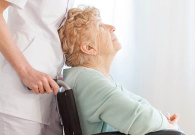 Lombardia, cos’è e come funziona il Bonus Assistenti Familiari 2024