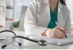 La sanità è donna, ‘rosa’ il 70% dei 625mila professionisti del Ssn