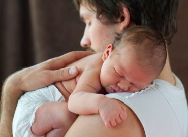 Tasso congedo paternità triplicato in Italia tra 2013-2022