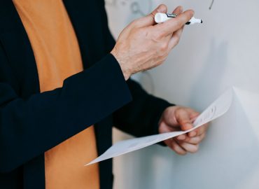 Docenti aggrediti dagli studenti: il fenomeno nelle scuole italiane