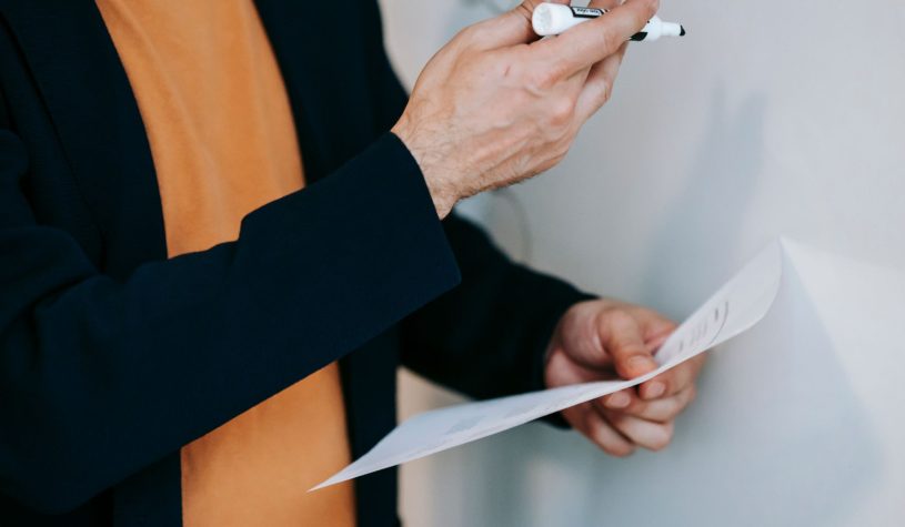 Docenti aggrediti dagli studenti: il fenomeno nelle scuole italiane