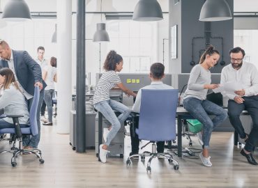 “Oltre le generazioni”, valori e ostacoli a confronto nel mondo del lavoro