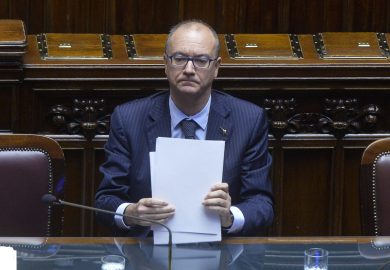 Classi separate per studenti stranieri, le parole di Valditara fanno discutere