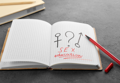 Tagliati fondi per l’educazione sessuale, ecco dove sono stati dirottati 