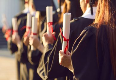 Pericolo demografico per le università italiane: -21,2% di iscritti entro il 2041