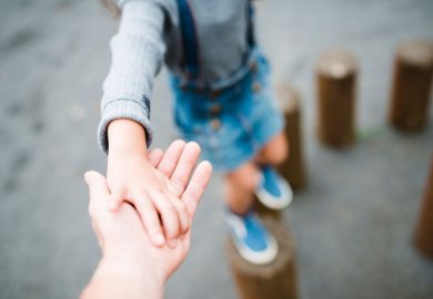 Il welfare aziendale per l’equilibrio maternità-lavoro: lo studio di Fondazione Gi Group e Valore D