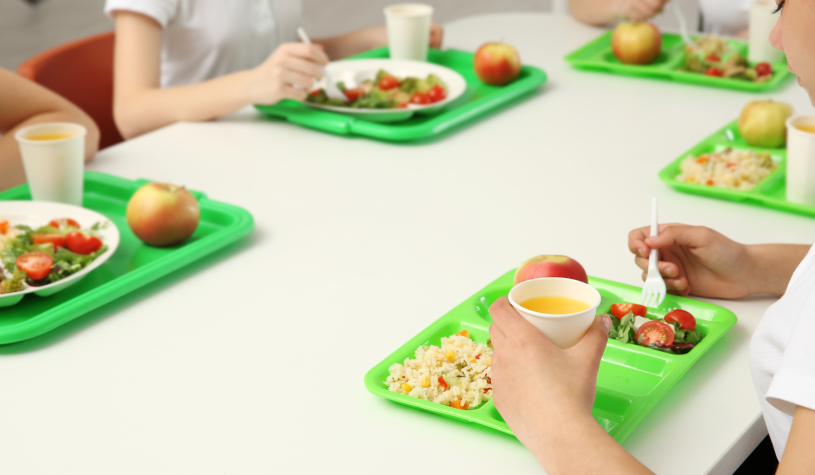 Pasto sostitutivo o diritto al cibo? Montevarchi e il caso della ‘fettunta’ a mensa