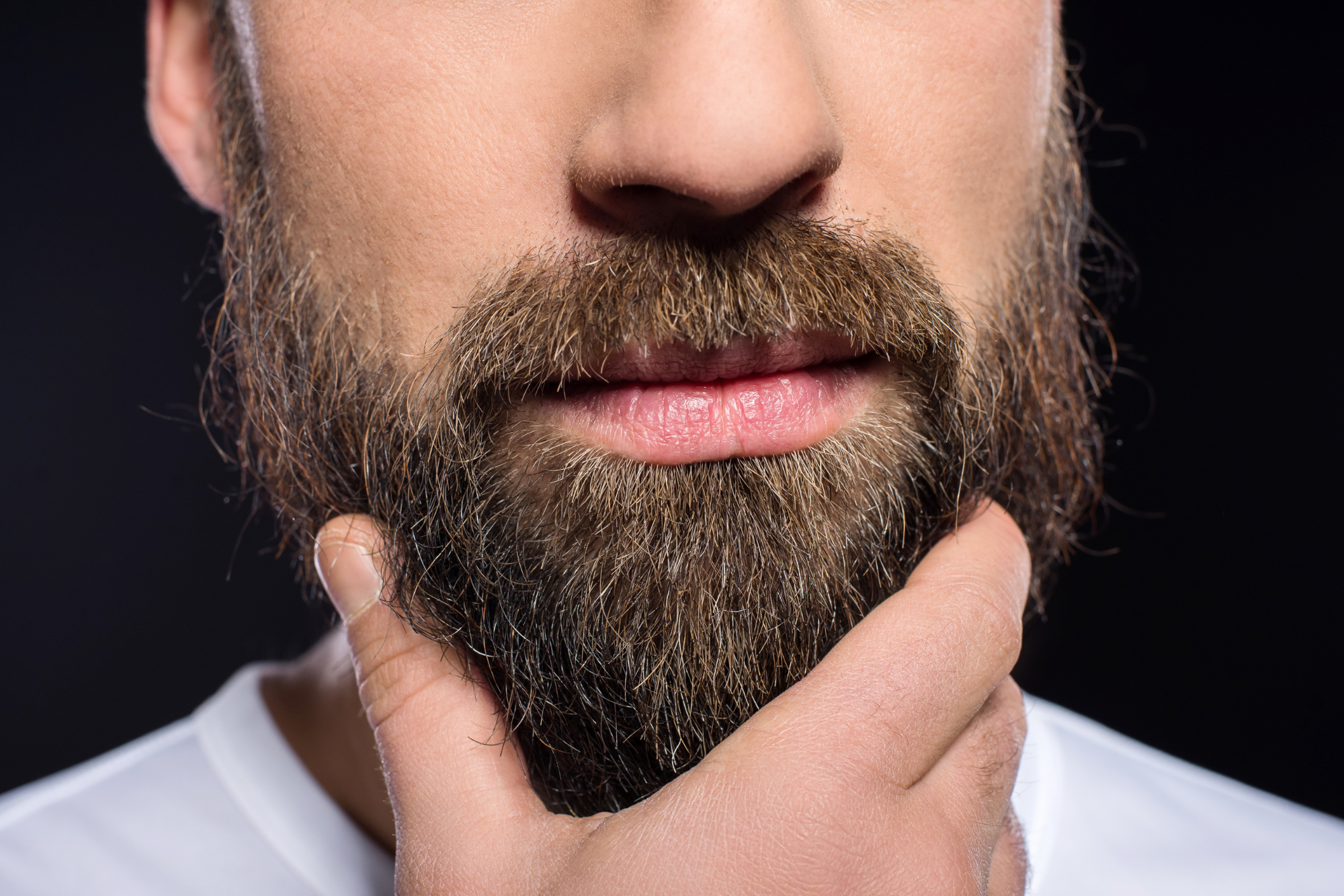 Le donne preferiscono la barba, anche per valutare una relazione a lungo termine