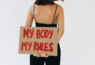 La Commissione Parità del Parlamento europeo dice “Sì” all’aborto sicuro