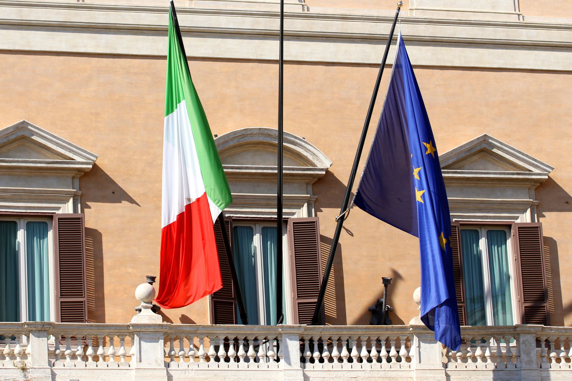 I giovani si fidano più dell’Unione europea che dei partiti politici italiani