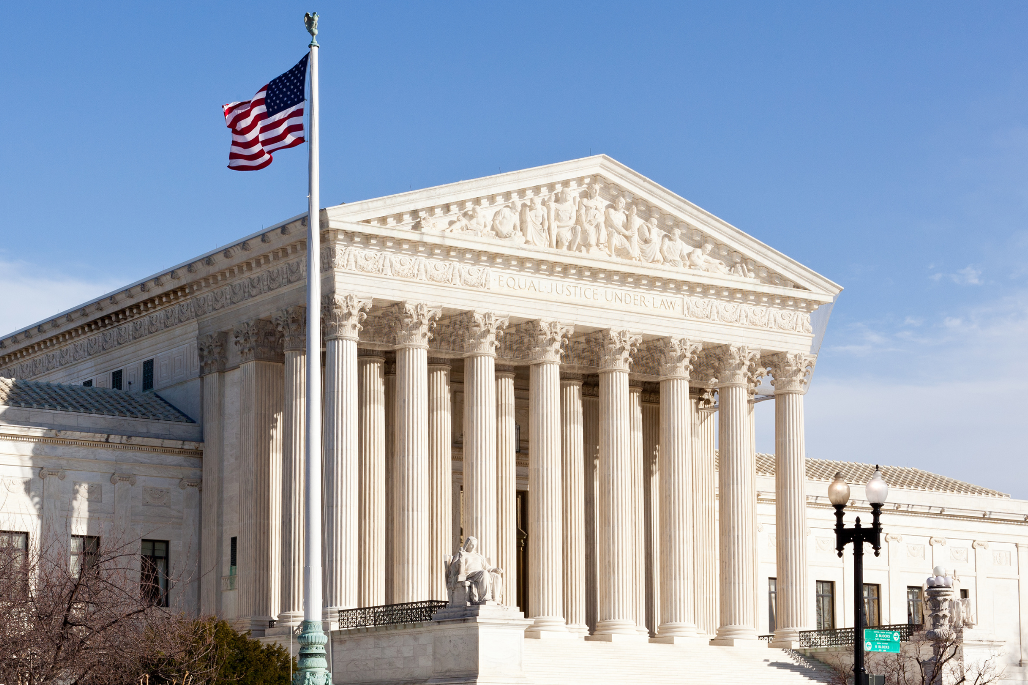 La Corte Suprema degli Stati Uniti difende l’accesso alla pillola abortiva