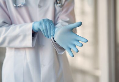 Sterilizzazione volontaria “impossibile in Giappone”: cinque donne fanno causa al governo